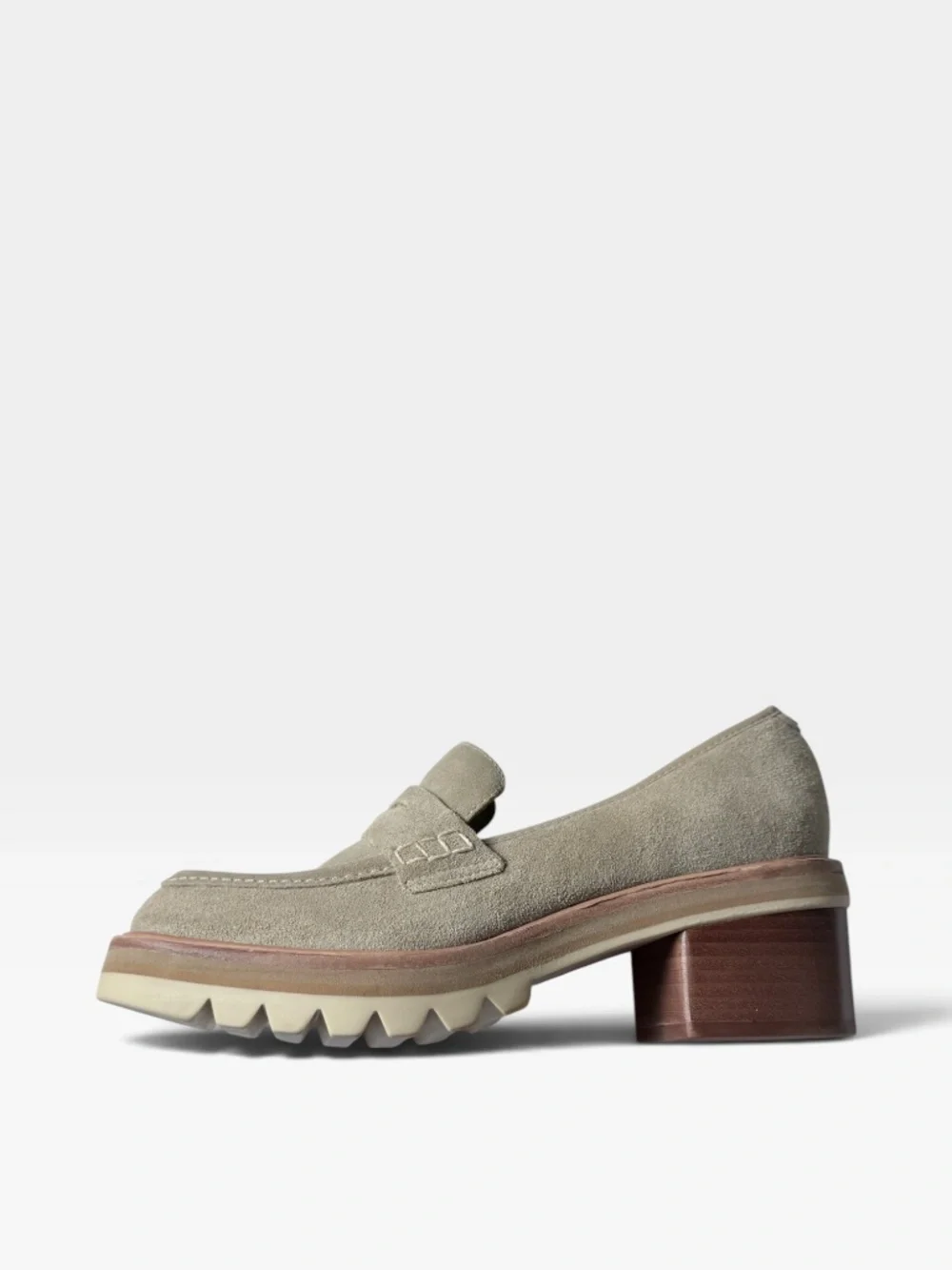 Bernardo Selma Suede Penny Loafers Shoe Size 6M Block Heel